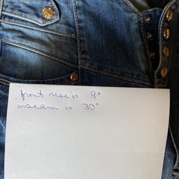 Marcia o jeans have heavy duty snaps in gold town, and really unusual detailing. - Picture 14 of 14